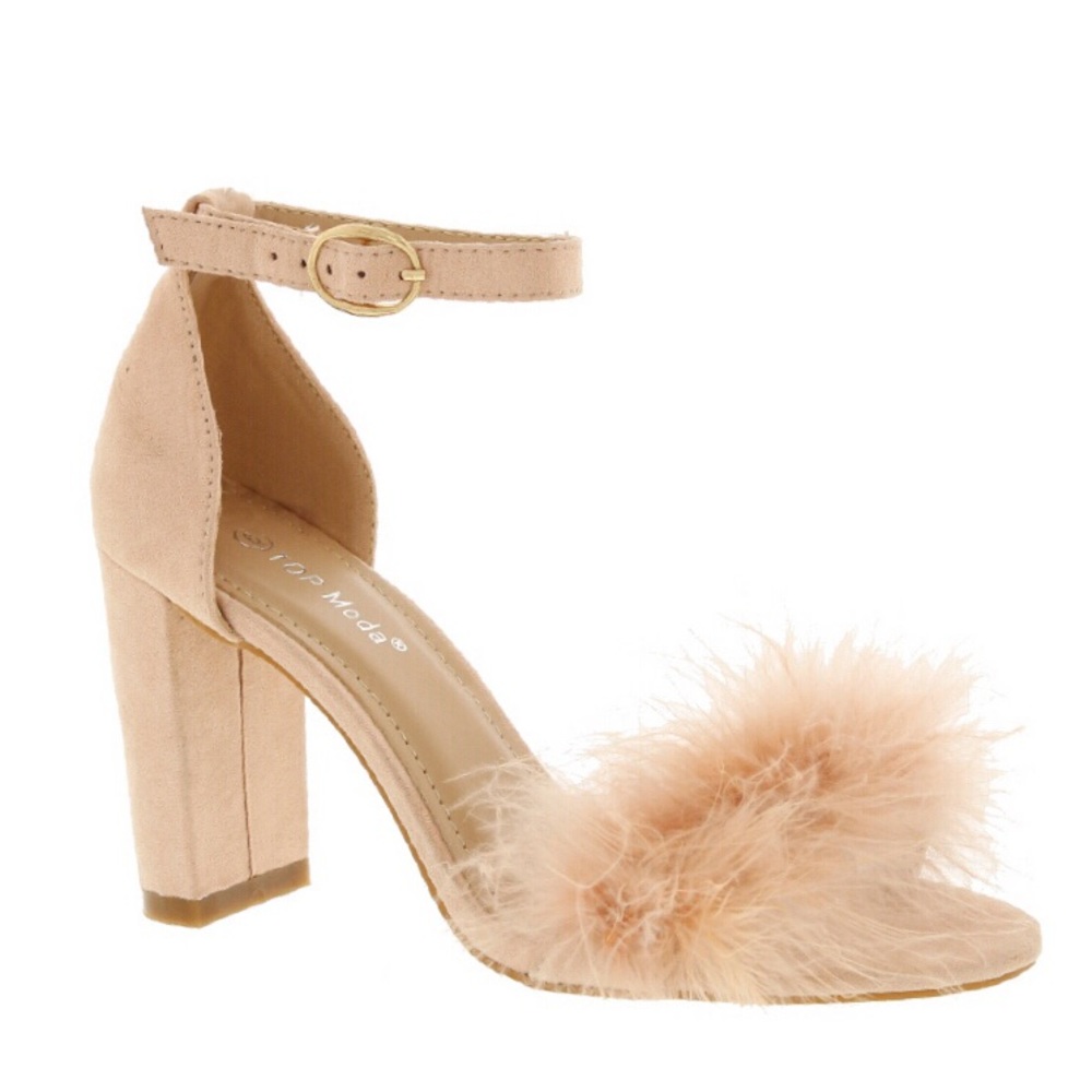Konner Women’s Feather Chunky Heel Sandals - Blush